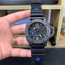 沛纳海 VS锻造碳纤维 pam616