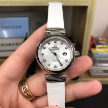 欧米茄 V6鸟巢女装机械白色牛皮女表