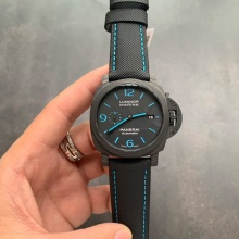 沛纳海 VS 锻造碳纤维 44mm pam1661