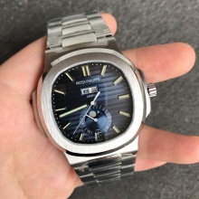 V9百达翡丽运动优雅Nautilus系列（鹦鹉螺）年历腕表5726